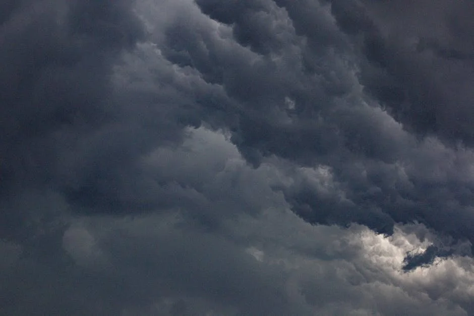 Delhi Orange Alert: How Thunderstorms Will Disrupt Your Week — Business Economy