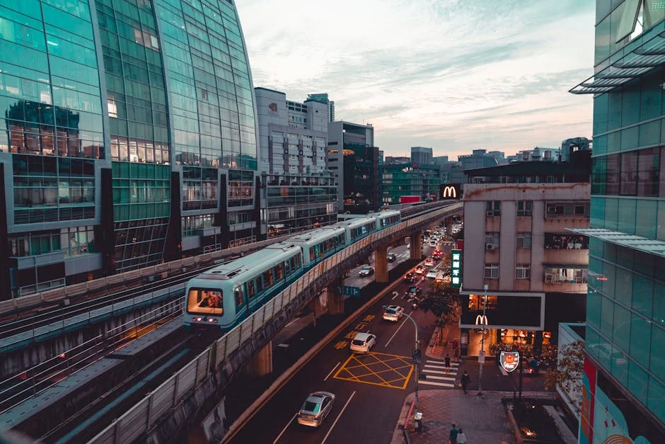 Delhi’s Metro Monday Launch Triggers Immediate Commuter Shift — Local News