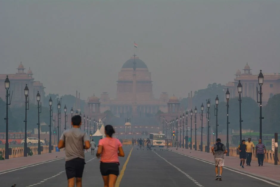 Fire Engulfs Kolkata Government Building — Emergency Crews Battle Blaze — Entertainment
