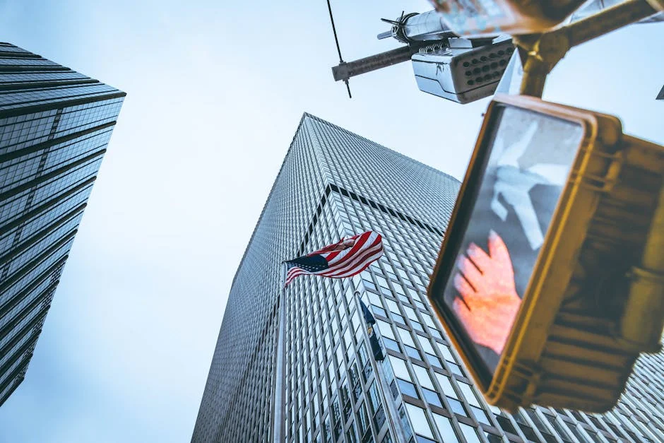 Wall Street Slumps as Oil Rebounds — Indian Investors Face Heat